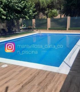 Tordera Casa | Maravillosa casa con piscina grande y bosque