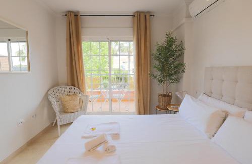 Canet de Berenguer Apartamento | Maravilloso adosado para 8 en entorno privilegiado by Hometels