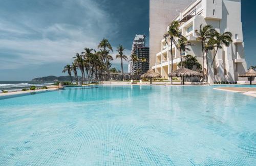 Granjas del Marqués Apartamento | Maravilloso departamento frente al mar, Acapulco
