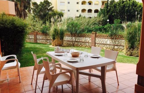 Marbella Apartamento | Marbella Beach Resort at Club Playa Real