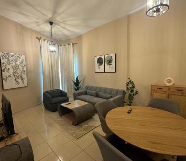 Al Qusais Apartamento | Marbella Grand Holiday Homes - Al Nahda 1