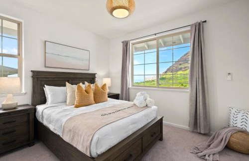 Makaha Valley Casa | @ Marbella Lane - 3BR w/Majestic MT & Ocean Views