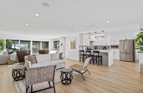 Sugarloaf Casa | @ Marbella Lane - 3BR w/sweeping views of Bay Area