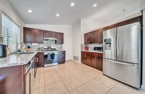 Indio Cabaña | @marbella Lane - 4BR Lavish Castle Retreat