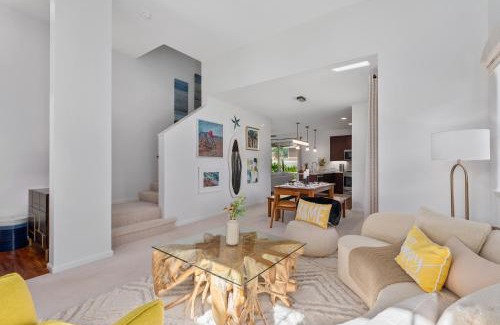 Makaha Valley Casa | @Marbella Lane-Pōmaika'i LoveNest Ocean+MT View