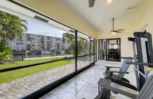 Lauderdale Harbours Casa | Marble House in Lauderdale Harbours
