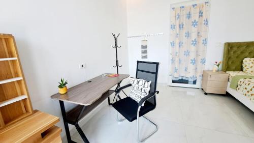 Hoa Vang Casa | Marble Mountain Homestay - Earth Element