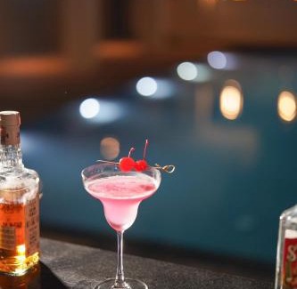 Chiang Mai Hotel | March Hotel & Suite Riverside