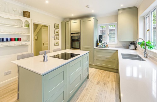 East Lavant Casa | March Square, Chichester