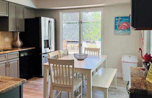 Marco Island Casa | Marco Island Florida Family Vacation Home-heated pool, beach, Pet friendly