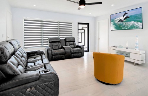 Isles of Capri Casa | Marco Island, Isles Of Capri & Naples Area