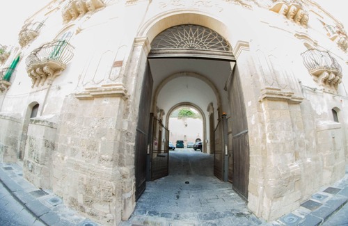 Noto Historic Centre Casa | La casa de Marco detrás de la catedral.
