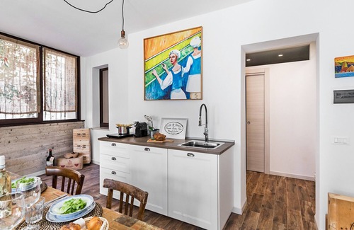 Crociale Apartamento | Marconi 2 Apartment by Wonderful Italy