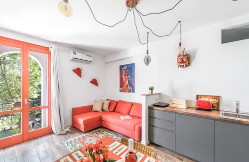 Crociale Apartamento | Marconi 2 Apartment by Wonderful Italy