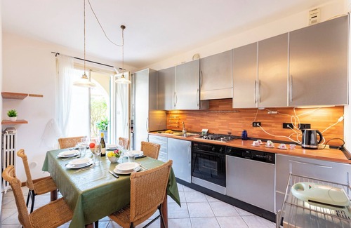 Cunettone-villa Casa | Marcy 3 floors House-2km Lake, Salò, Italy