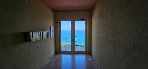 Torre del Mare Apartamento | Mare Infinity
