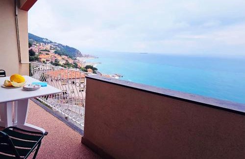 Torre del Mare Apartamento | Mare Infinity