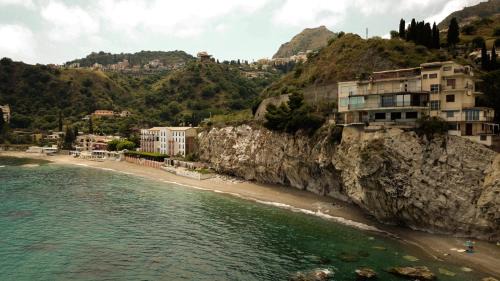 Spisone Apartamento | Mare Roccia beachfront apartment