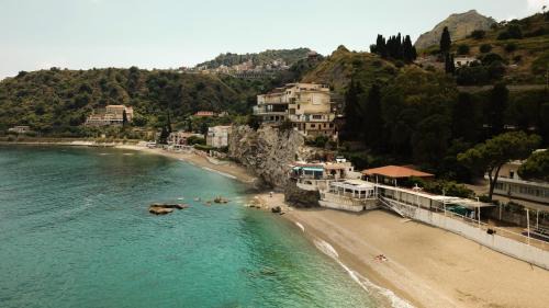 Spisone Apartamento | Mare Roccia beachfront apartment