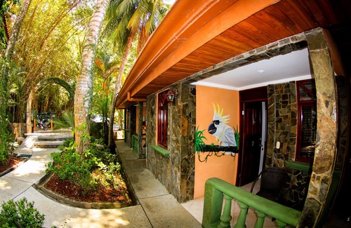 Playa Hermosa Villa | Marea Brava Apartments Ocean Front