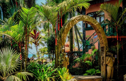 Playa Hermosa Villa | Marea Brava Apartments Ocean Front