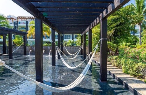 Puerto Juarez Apartamento | Mareazul 723 Sur by Riviera Rentals