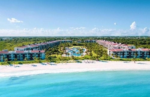Puerto Juarez Apartamento | Mareazul Beachfront Resort - Casa Ancora