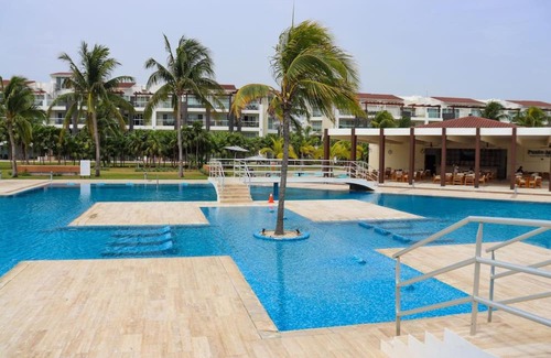 Puerto Juarez Apartamento | Mareazul Beachfront Resort - Casa Ancora