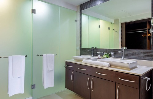 Puerto Juarez Apartamento | Mareazul Casa Sol 2 Bedroom Apts by Redawning