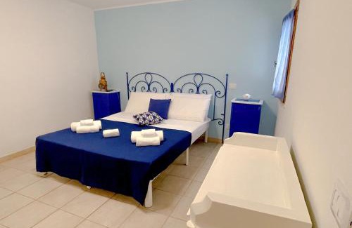 Nettuno Casa | MARECHIARA Apartment - Independent ground-floor unit in central Nettuno with private patio, just 50 m from the sea and steps from the train station