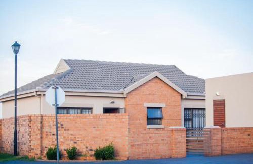 Emalahleni Casa | Marelden security estate