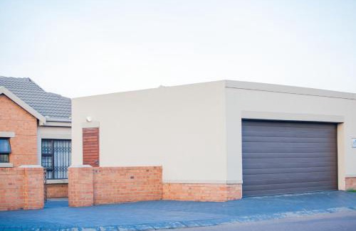 Emalahleni Casa | Marelden security estate