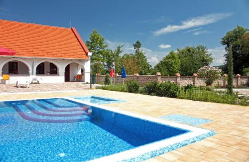 Horvatzsidany Casa | Margaréta Panzió