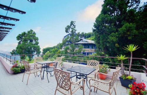 Ren'ai Casa | Margaret Garden Villa
