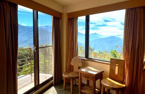Ren'ai Casa | Margaret Garden Villa