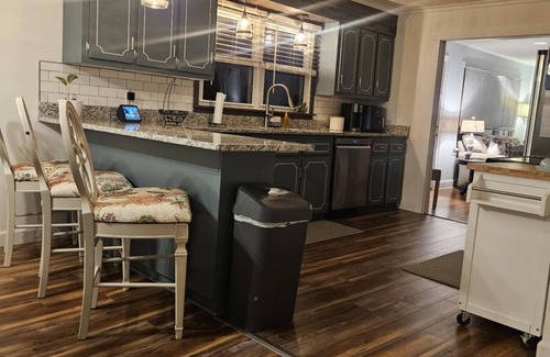 Greeneville Casa | MARGARET'S PLACE ON SUNNYSIDE. A charming home for countryside relaxation