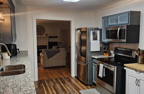 Greeneville Casa | MARGARET'S PLACE ON SUNNYSIDE. A charming home for countryside relaxation