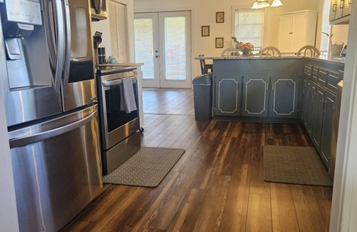 Greeneville Casa | MARGARET'S PLACE ON SUNNYSIDE. A charming home for countryside relaxation