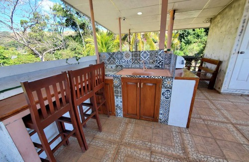 Tamanique Casa | Margaritaville beach house