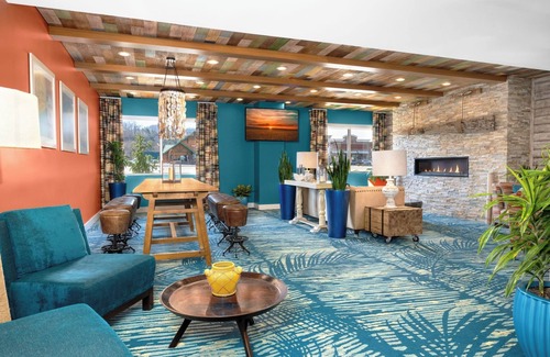 Pigeon Forge Hotel | Margaritaville Island Inn