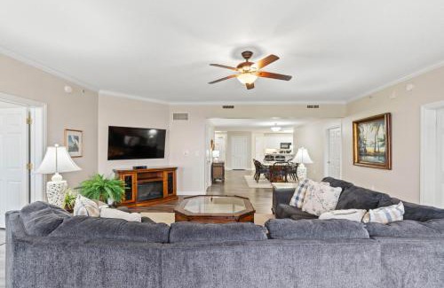 Arcadian Shores Casa | Margate #1109 - Oceanview Elegance