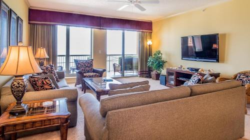 Arcadian Shores Casa | Margate #2203 - Scott & Faith's