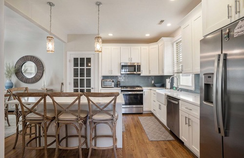 Margate City Casa | Margate Beauty!!!!!! Walk to Everything - Beach, Shops, MiniGolf, Restaurants!