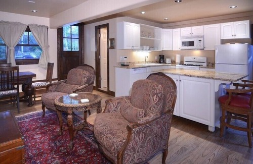 Crested Butte Cabina | Más lindo de la cabina de la ciudad! 1 Blk Off Elk, ¡Camina a todo! Completamente remodelado!