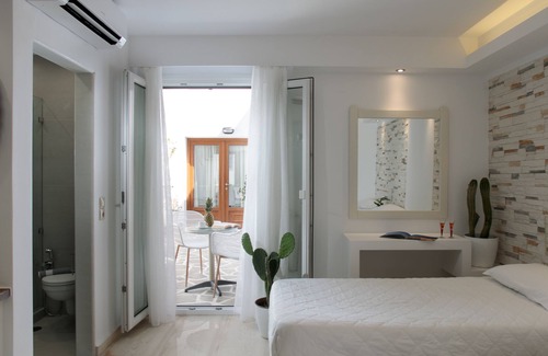 Naxos Casa | Margo Studios