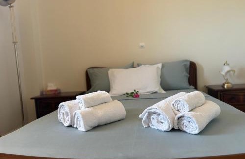 Argyroupoli Apartamento | Maria's Apartment Next to Alimos Metro Station