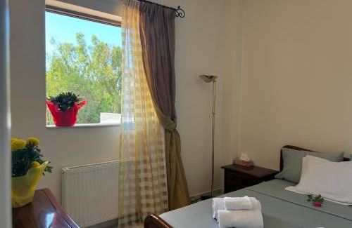 Argyroupoli Apartamento | Maria's Apartment Next to Alimos Metro Station