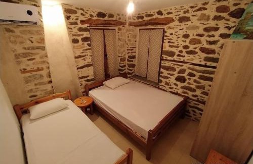 Metagkitsi Casa | Marianthi's Stone House