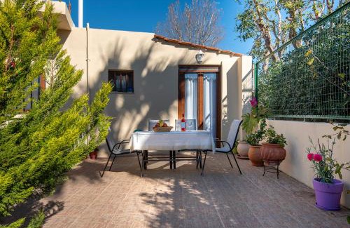 Kos Apartamento | Maria’s home with Terrace, close to the Beach