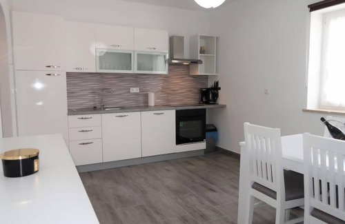 Rogocana Casa | Casa de vacaciones Maric (LBN432) en Labin - 12 personas, 6 dormitorios